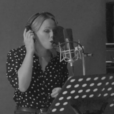 VIDEO: Kimberley Walsh Sings 'Outta My Hands' From SLEEPLESS