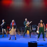BWW Review: Gateway Theatre's A BROADWAY HOLIDAY Spreads Cheer This Christmas!