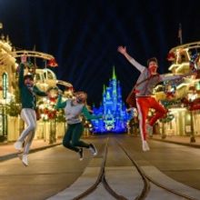 DISNEY HOLIDAY MAGIC QUEST Airs Dec. 4