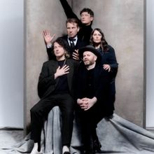 Video: Franz Ferdinand Share Video for 'Night Or Day'