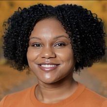 Daralyne Kyesha Davis Joins the Cast of DINNER WITH THE YOUNGERS at Carrie's TOUCH