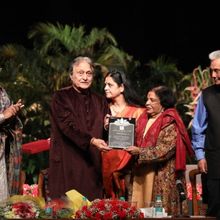 Ustad Amjad Ali Khan Confers Sumitra Charat Ram Lifetime Achievement Award 2023 to Pa