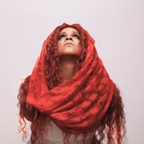 Carolina Oliveros Releases RAYO With ORQUESTA AKOKÁN