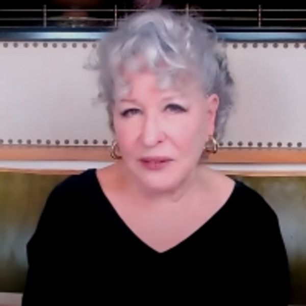 VIDEO: Bette Midler Talks About Her Johnny Carson Audition - Broadway Theater Video