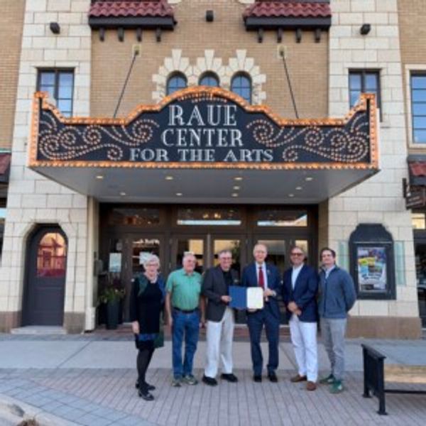Raue Center Receives Congressional Recognition for 25th Anniversary Photo