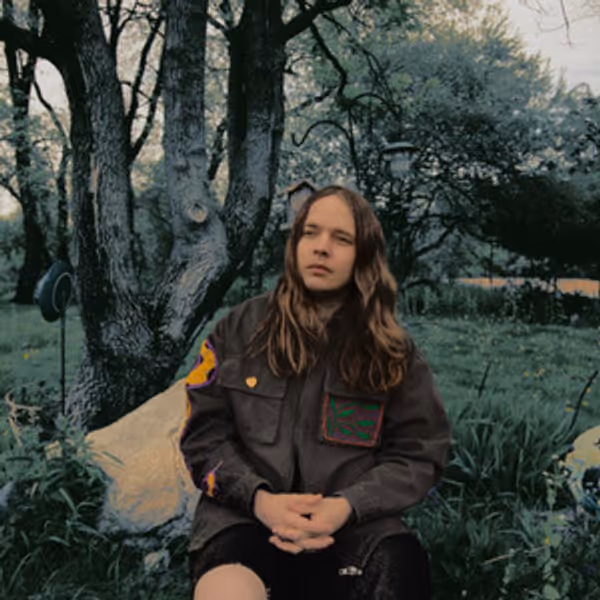 Billy Strings Adds Three New Dates to Fall Headline Tour Photo