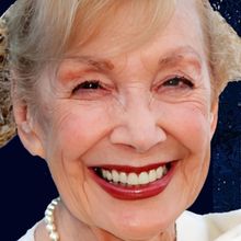 Interview: Dani Thompson Invites You to MURDER AFTER HOURS at Her Hollow