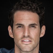 Interview: Chatting With John Riddle, Star of LES MISERABLES At The Muny