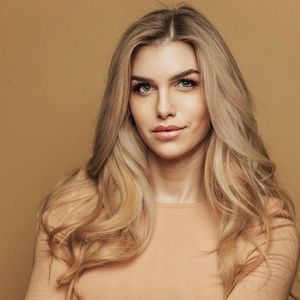 Interview: NYC Comedian Ashley Ryan Talks Anti-Trans Facebook Censorship