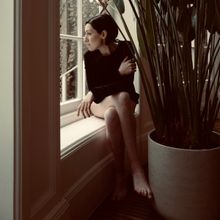 Anna Krantz Unveils New Single Single 'The Gift'