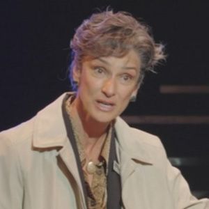 Video: Indira Varma as Levene in New Clip From GLENGARRY GLEN ROSS at the Old Vic