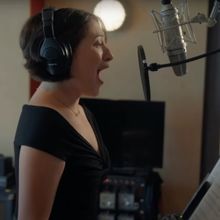 Video: FUNNY GIRL Tour's Katerina McCrimmon Sings 'Don't Rain On My Parade'