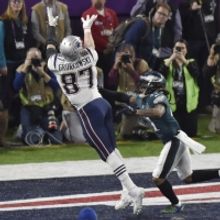 FOX Sports Signs Rob Gronkowski as NFL Analyst