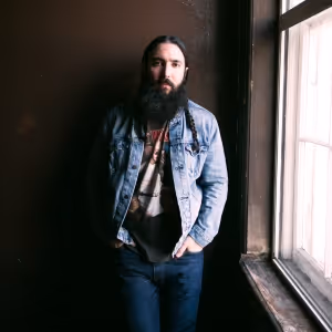Ron Pope Details 2025 'Neon and Glass World Tour' Feat. Emily Scott Robinson & More
