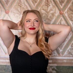 SWINGIN' WITH SARA Returns To Chelsea Table + Stage