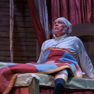A CHRISTMAS CAROL Returns To The Colonial Theatre This Month