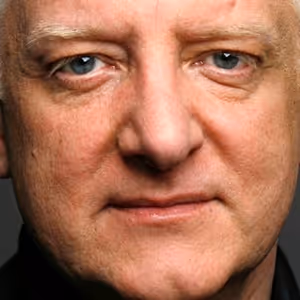 Simon Russell Beale Reveals TITUS ANDRONICUS Departure Was Due to Cancer