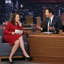 VIDEO: Jacqueline Novak's Dad Reviewed Her Show GET ON YOUR KNEES For Her Family
