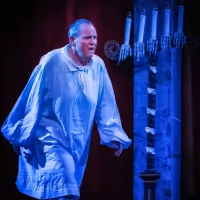 Review: THE MADNESS OF GEORGE III at ARTS Theatre