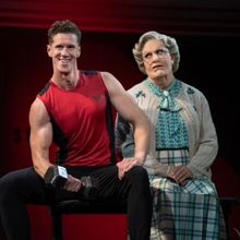 MRS. DOUBTFIRE to Launch Lottery for Bass Hall Engagement