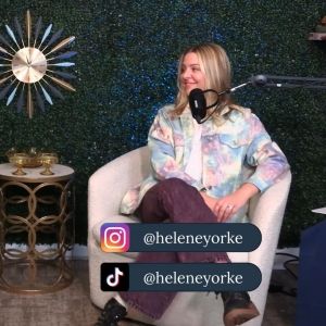 Watch: Heléne Yorke Talks the World of Storytelling & More on THAT SOUNDS RIGHT Podc