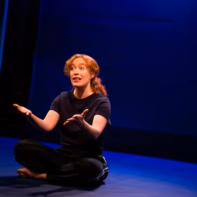 Review: WORMHOLES, Omnibus Theatre
