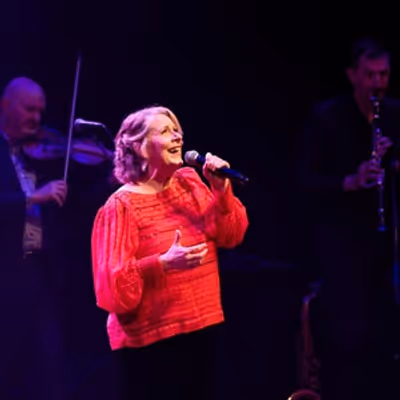 Review: LOU BLACKWELL AND THE FRENCH SET &ndash; ADELAIDE CABARET FESTIVAL 2026 at Dunstan Playhouse, Adelaide Festival Centre