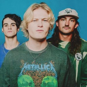 Video: 408 Share Video For New Single 'Break Up With Your Girlfriend'