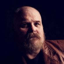 VIDEO: Mark Elliott Releases New Single 'Talk to Yourself Like a Good Mother Would'