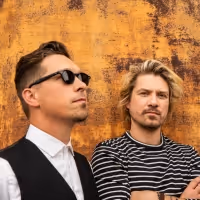 HANSON Announce New Album Project 'Against The World'