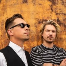HANSON Announce New Album Project 'Against The World'