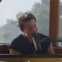 VIDEO: Charlie Puth Performs 'Girlfriend' on THE LATE LATE SHOW