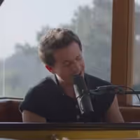 VIDEO: Charlie Puth Performs 'Girlfriend' on THE LATE LATE SHOW