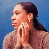 Mychelle Unveils New Single 'Hurts'