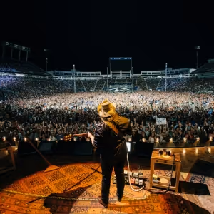 George Strait and Chris Stapleton Extend Run of Stadium Shows With New Dates Added…