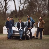 Old Crow Medicine Show Share New Single 'Honey Chile'