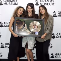 Sienna Spiro's VISITOR Album Hits Gold; MY HOUSE Tour Launches October 13