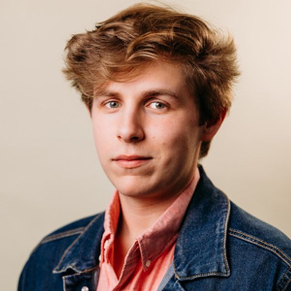 Interview: Ethan Badders of ESCAPE TO MARGARETAVILLE at Cornwell's Dinner Theatre, Tu Photo