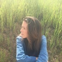 Sara Noelle Shares Cover of The Youngbloods' 'Darkness, Darkness'