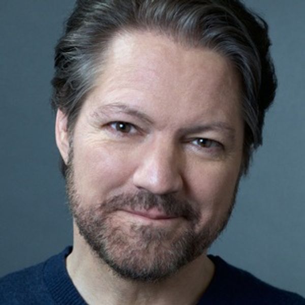 Interview: Robert Petkoff of MOULIN ROUGE! at Salle Wilfred Pelletier, Place Des Arts Photo