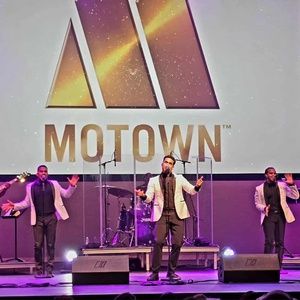 Review: UPTOWN at Reynolds Performance Hall in Conway