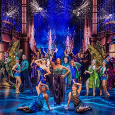 Review: THE GREAT GATSBY Glitters but Leaves Fitzgerald's Shadows Behind