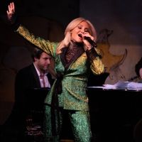 Review: Broadway Star Orfeh Radiates Confidence in Her Café Carlyle Residency Photo