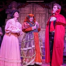 Previews: DRACULA: A COMEDY OF TERRORS at Roxy's Downtown