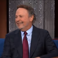 VIDEO: Billy Crystal Talks Hanging Out With Muhammad Ali & Robin Williams on THE… Video