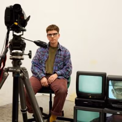 Sean Solomon Sets THE WORLD IS NOT GOOD ENOUGH VHS Edition, UK Tour Nov. 2