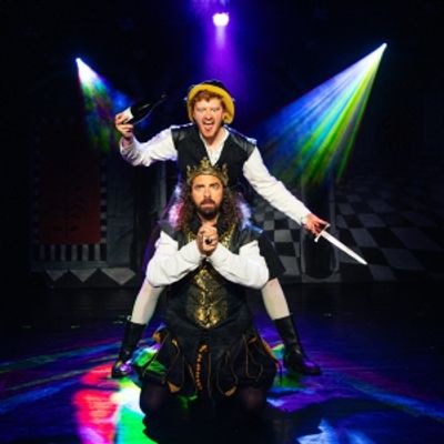 Review: SH!T-FACED SHAKESPEARE: HAMLET, Leicester Square Theatre
