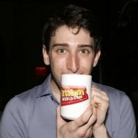 Wake Up With BWW 12/8: FROZEN West End Trailer, Darius de Haas Concert Sneak Peek…