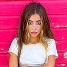 Ayla D'Lyla Debuts New Single 'To Be A Girl'