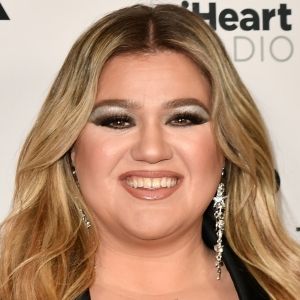 Kelly Clarkson, Foo Fighters, & More to Headline iHeartRadio Music Festival